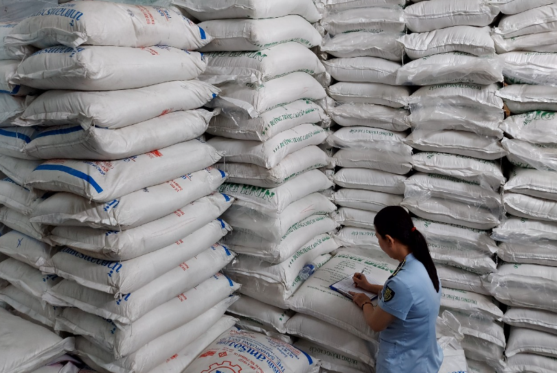 Kiểm tra hàng hóa vi phạm Kiểm tra hàng hóa vi phạm