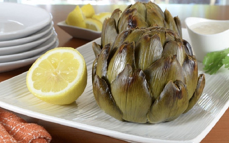 Atiso dùng nấu ăn, sắc nước đều tốt