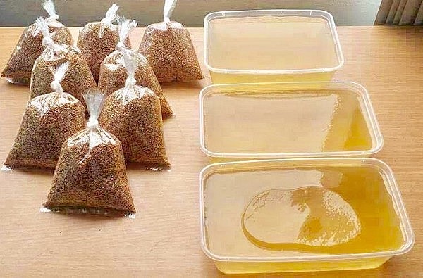 Hạt Mác púp khô và thạch Mác púp