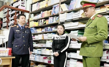 Bắc Giang: Khởi tố 3 bị can về tội “Buôn bán hàng giả”