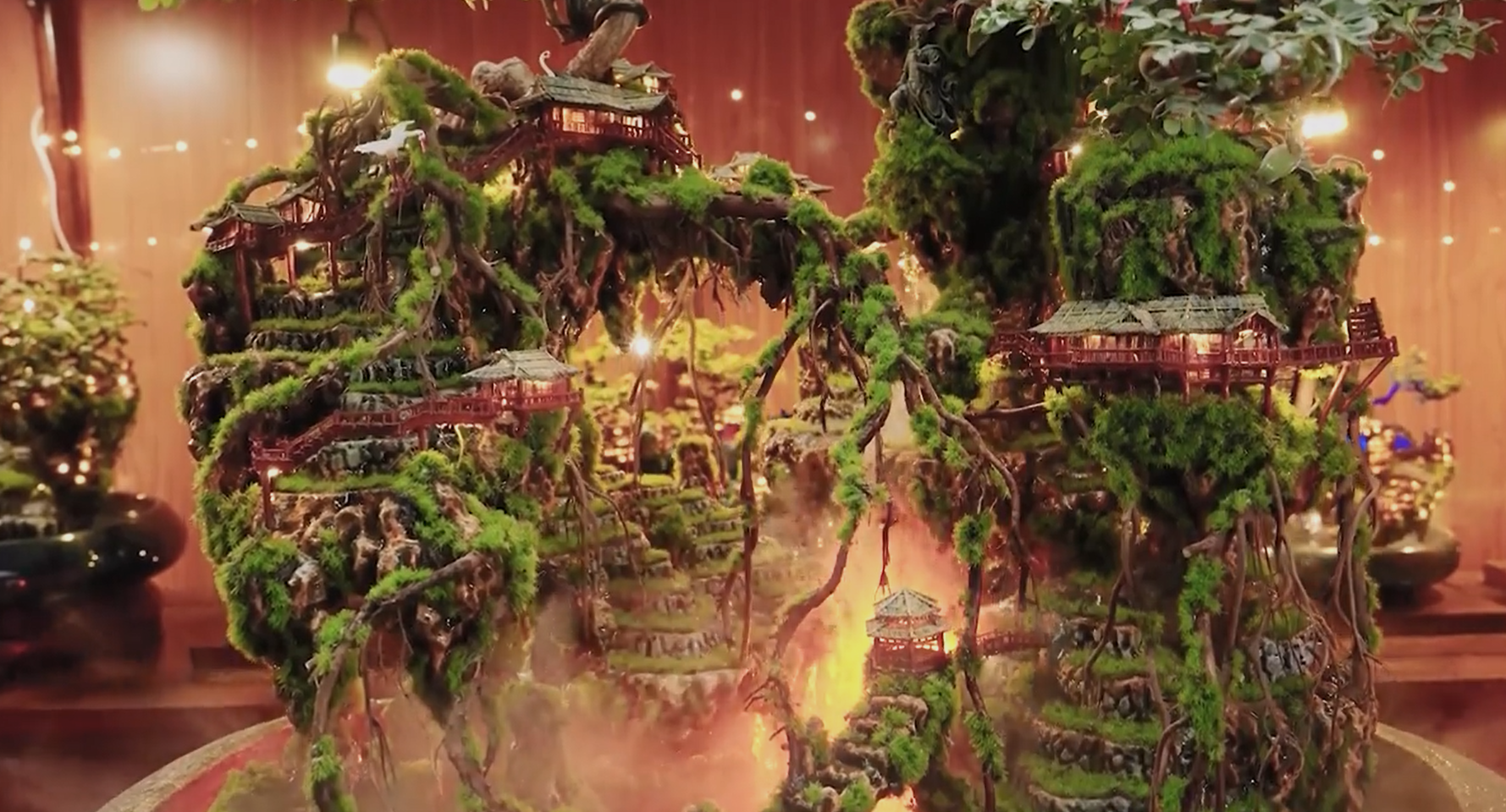 Hiện, anh bán giá dao động từ vài chục triệu đến hàng trăm triệu đồng/sản phẩm.