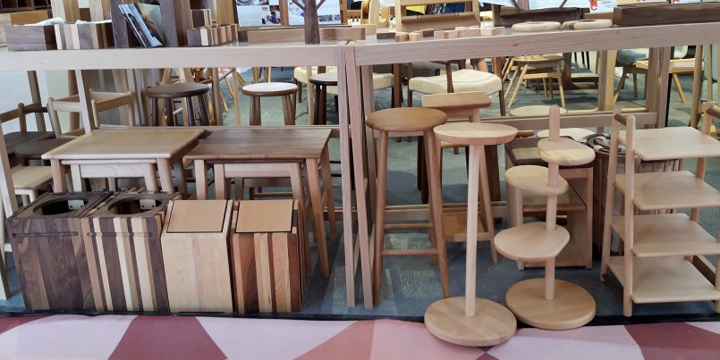 Để mở rộng thị trường, nhiều chuyên gia cho rằng các doanh nghiệp cần tìm kiếm cơ hội để xuất khẩu các sản phẩm có giá trị gia tăng cao hơn, chủ động đưa ra mẫu mã mang