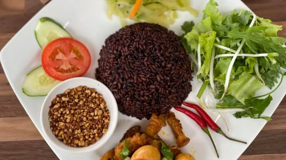 Loại "gạo trường thọ" giàu chất hơn gạo trắng, tốt hơn gạo lứt nhưng ra chợ chẳng mấy ai mua