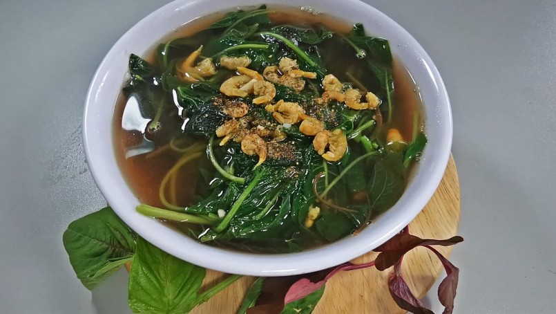 Canh dền cơm nấu tôm