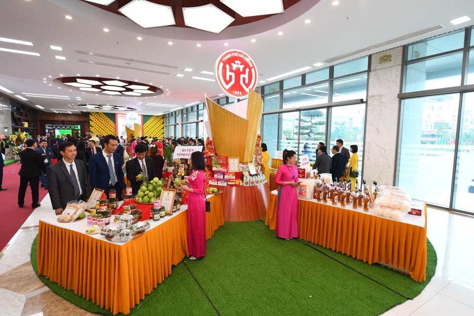 Khu trưng bày sản phẩm OCOP Khu trưng bày sản phẩm OCOP