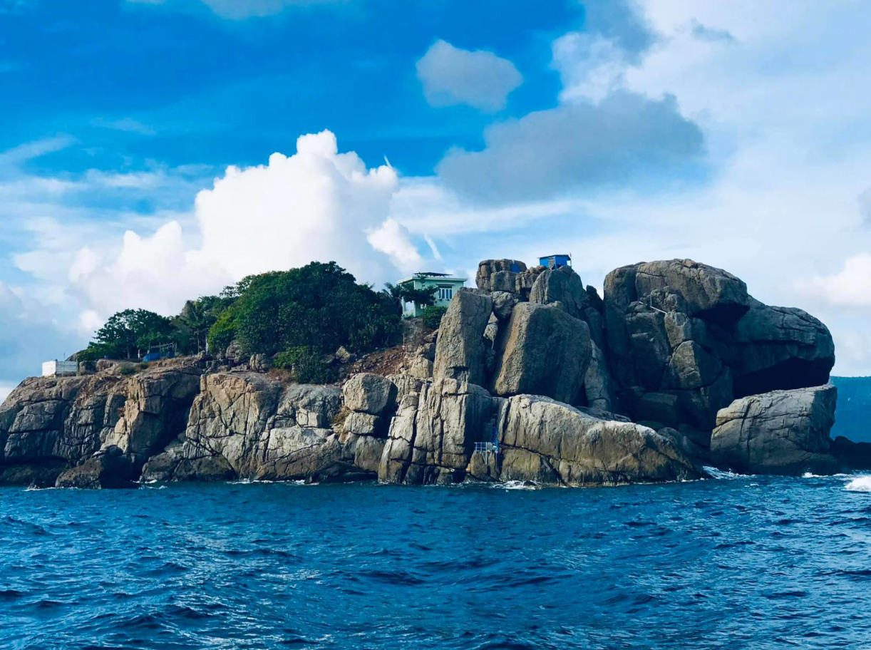 10 điểm đến du lịch đẹp nhất Côn Đảo, còn có bãi biển "bí mật" không nhiều người biết