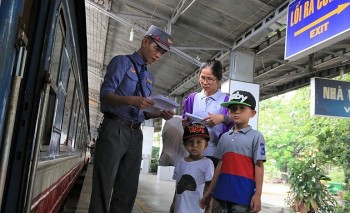 Giảm 10 -15 % giá vé mua trọn toa, trọn phòng khi lựa chọn đường sắt vào dịp 30/4 -1/5