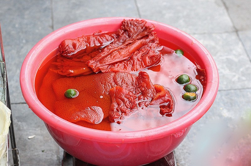 Sứa được ngâm trong quất cho thơm