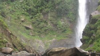 Thác Háng Đề Chơ - "tứ đại tử địa" của núi rừng Tây Bắc, nghe thì chê, đến là mê