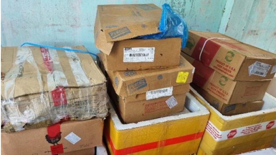 Phú Yên: Thu giữ gần 600kg thực phẩm đông lạnh gồm bò viên, sườn bò,... không rõ nguồn gốc xuất xứ