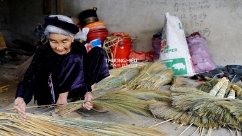 Làng nghề sản xuất sản phẩm quét dọn nhà có truyền thống hơn 150 năm