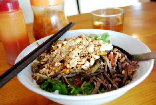 Phở chua – Đặc sản nổi tiếng của cao nguyên trắng Bắc Hà