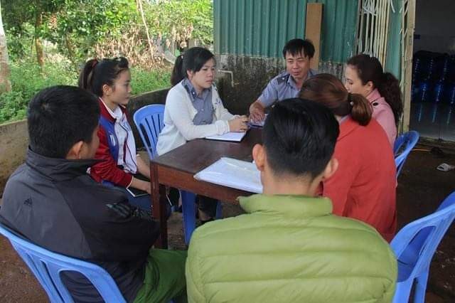 Chi cục ATVSTP kiểm tra các cơ sở sản xuất, kinh doanh nước uống đóng chai Chi cục ATVSTP kiểm tra các cơ sở sản xuất, kinh doanh nước uống đóng chai