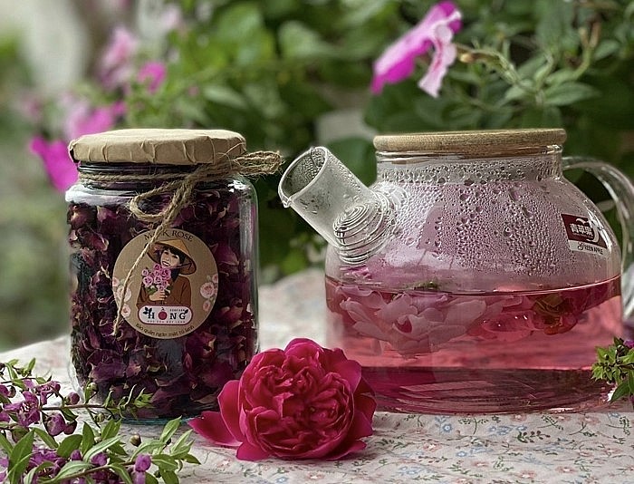 Những sản phẩm mặt nạ hoa hồng và trà hoa hồng được thị trường ưa chuộng.