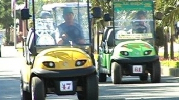 Cửa Lò: Chấn chỉnh và siết chặt quản lý xe điện 4 bánh