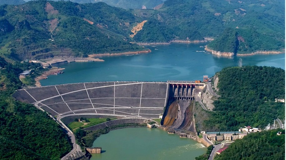 Quảng Nam: Bộ TN&MT "tuýt còi" 4 thủy điện vì xả nước không đúng Quy trình 1865