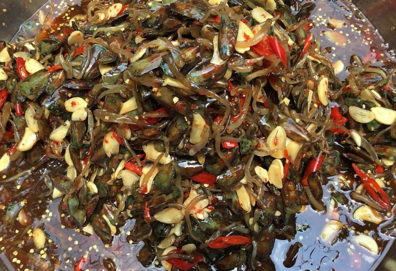 Theo người dân địa phương, cà xỉu ngon, bổ nhất là phần chân dài, giòn sần sật. 