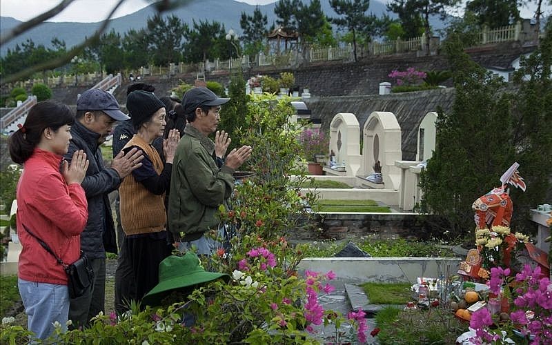 Cách cúng Thanh Minh ngoài mộ Cách cúng Thanh Minh ngoài mộ