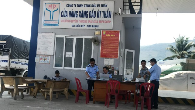 Khánh Hòa: Xử phạt một công ty sử dụng giấy phép kinh doanh xăng dầu hết hiệu lực