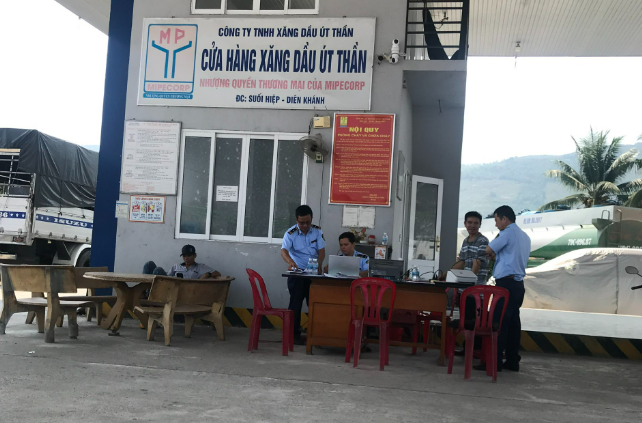 Khánh Hòa: Xử phạt một công ty sử dụng giấy phép kinh doanh xăng dầu hết hiệu lực