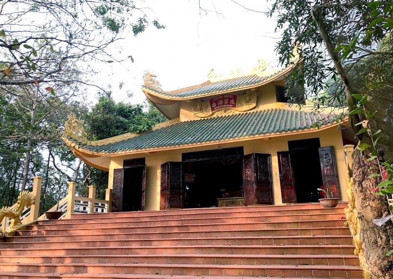 Lăng Ông tại Hòn Đá Bạc