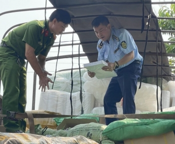 Phú Yên: Tạm giữ lượng lớn phụ tùng xe máy không rõ nguồn gốc xuất xứ