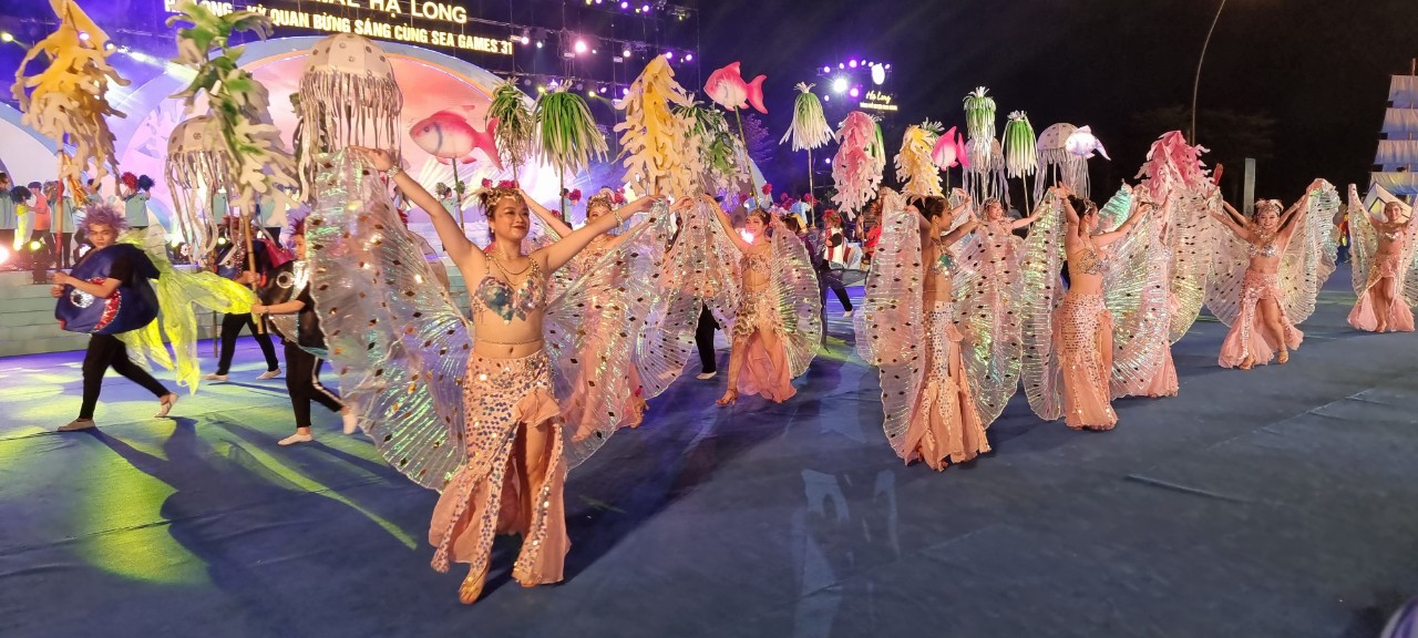 Carnaval Hạ Long 2023: “Vũ điệu Hạ Long - Hòa nhịp năm châu”