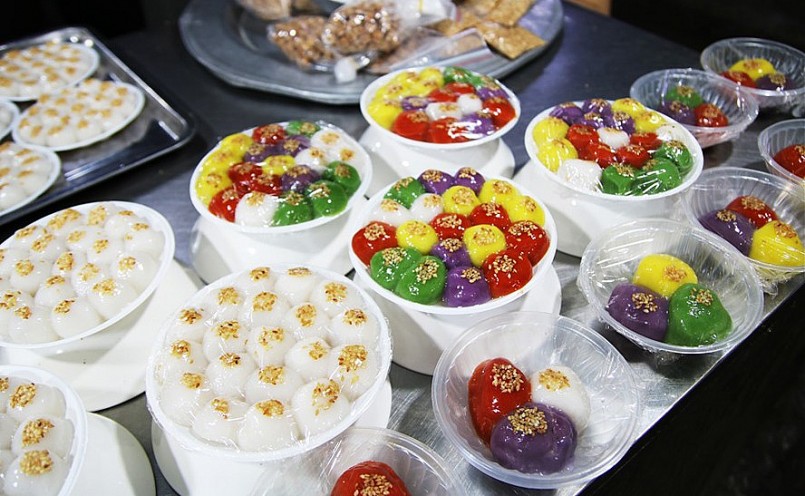 Không nên cúng bánh trôi, bánh chay ngũ sắc trong Tết Hàn thực Không nên cúng bánh trôi, bánh chay ngũ sắc trong Tết Hàn thực