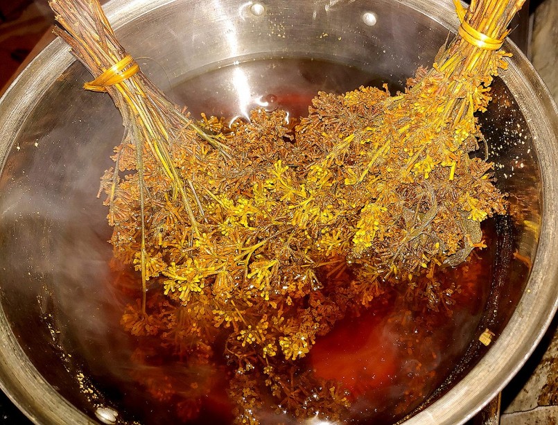 Nước luộc hoa bjoóc phón.