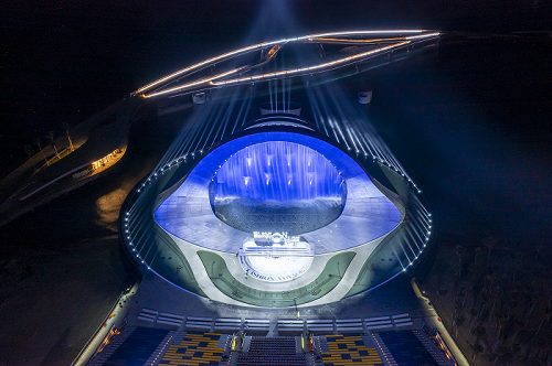 Sân khấu Kiss The Stars trở thành sàn catwalk huyền ảo và ngoạn mục trong Fashion Voyage 5