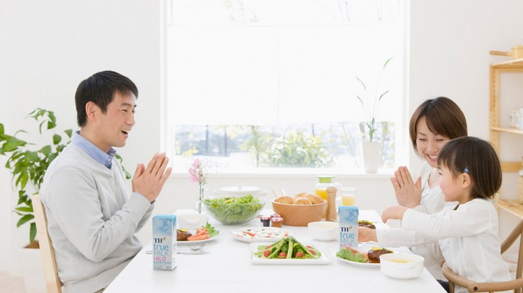 Bộ sản phẩm sữa dinh dưỡng từ Tập đoàn TH: Giải pháp dinh dưỡng cho gia đình Việt