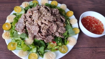 Cách làm gỏi bò cà pháo thơm ngon, lạ miệng, đưa cơm ngày hè