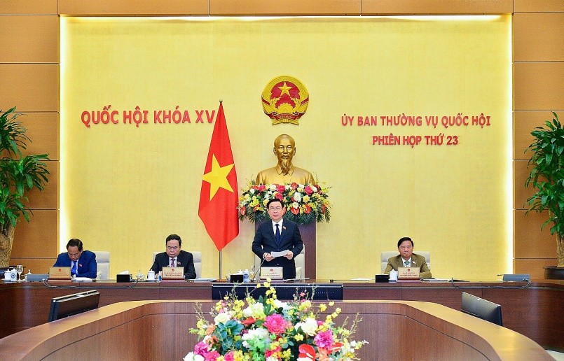 Chủ tịch Quốc hội Vương Đình Huệ phát biểu khai mạc phiên họp