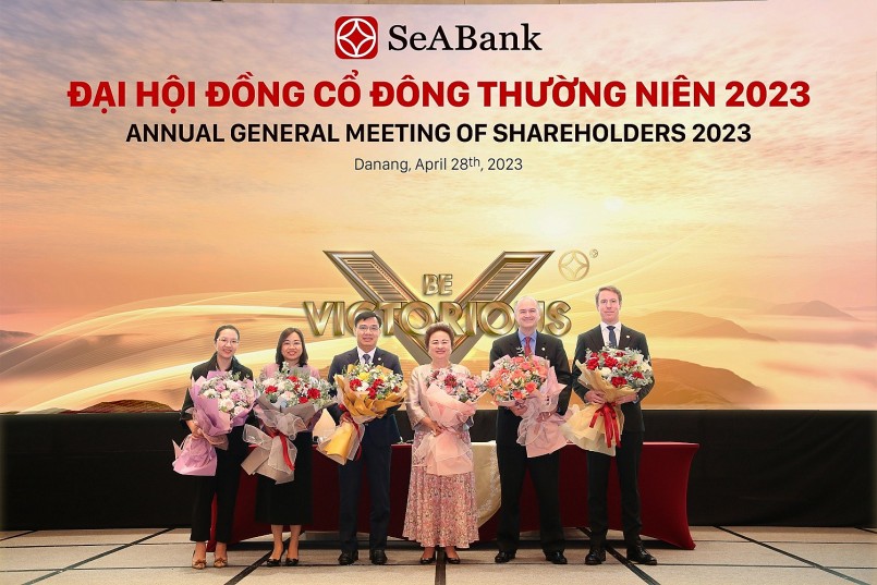 7 thành viên HĐQT nhiệm kỳ 2023 - 2028