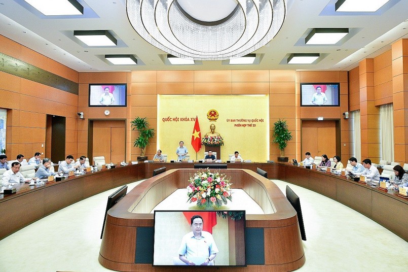 Ủy ban Thường vụ Quốc hội cho ý kiến về dự án Luật Đất đai (sửa đổi)