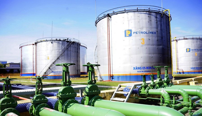 Nhập khẩu xăng dầu giảm ba tháng liên tiếp