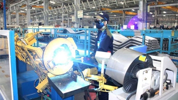 Xuất khẩu hàng công nghiệp chế biến chế tạo tiếp tục giảm mạnh