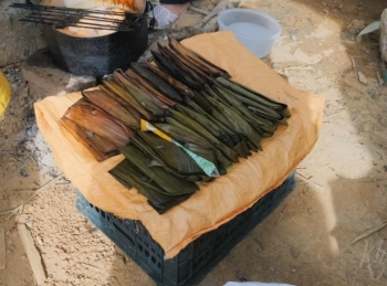 Món ăn “không thể tưởng tượng” tại chợ phiên Tây Bắc