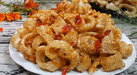 Thứ rẻ bèo trước vứt đầy chợ chẳng ai lấy, nay trở thành món ăn vặt triệu người thích