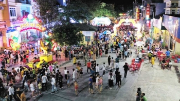 Phố đi bộ Tiên Yên - Nơi tái hiện được không gian sinh hoạt văn hóa độc đáo các dân tộc vùng Đông Bắc