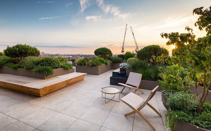 Sân thượng chật hẹp bỗng trở nên mênh mông nhờ tài sắp xếp. Sân thượng chật hẹp bỗng trở nên mênh mông nhờ tài sắp xếp.