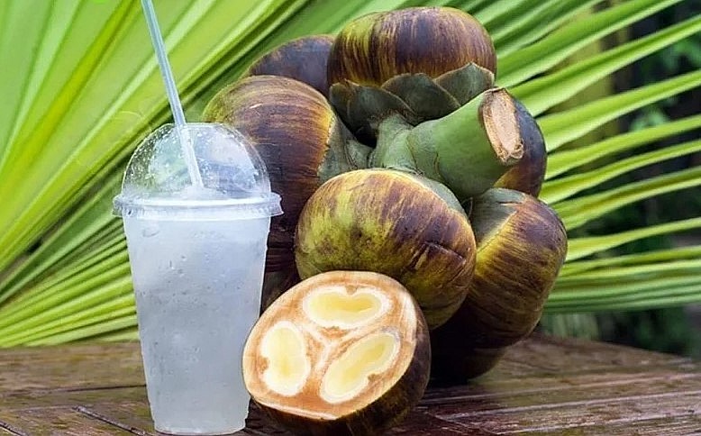 Ly nước thốt nốt giải nhiệt ngày hè