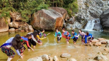 Khơi dậy tiềm năng phát triển du lịch sinh thái Lang Chánh