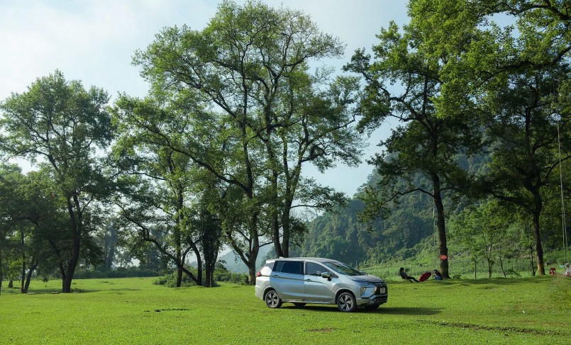 Các hoạt động ở đây như cắm trại, chơi xích đu, check-in đồng cỏ … đều được miễn phí. 