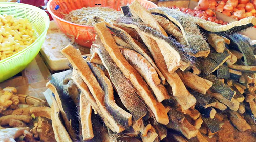 Những món đặc sản “nổi da gà” nhất xứ Tây Bắc, đến hội sành ăn cũng phải khóc thét vì sợ!