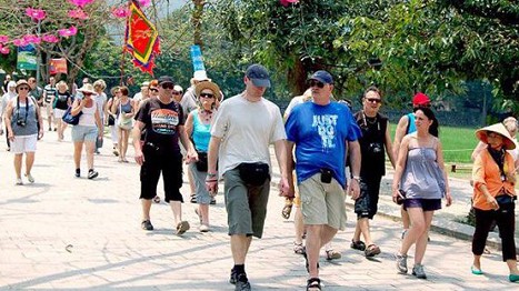 Gần 4,6 triệu lượt khách quốc tế đến Việt Nam trong 5 tháng đầu năm