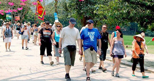 Gần 4,6 triệu lượt khách quốc tế đến Việt Nam trong 5 tháng đầu năm