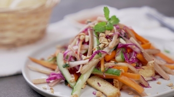 Những món ăn ngon chế biến từ sen