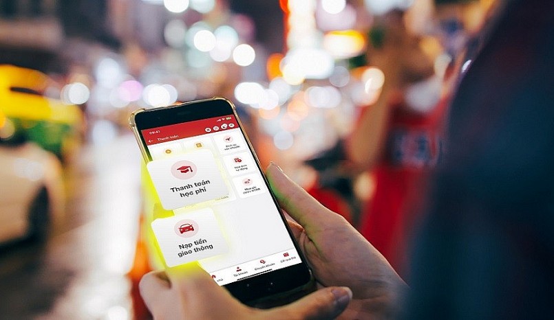 Không ngừng gia tăng tiện ích và trải nghiệm cho khách hàng, với mục tiêu đẩy mạnh thanh toán không dùng tiền mặt, mới đây, App HDbank tiếp tục tích hợp 2 tính năng mới là thanh toán học phí (SSC), nạp tiền giao thông (ePass). Không ngừng gia tăng tiện ích và trải nghiệm cho khách hàng, với mục tiêu đẩy mạnh thanh toán không dùng tiền mặt, mới đây, App HDbank tiếp tục tích hợp 2 tính năng mới là thanh toán học phí (SSC), nạp tiền giao thông (ePass).