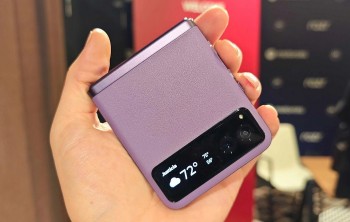 Motorola ra mắt điện thoại gập dạng vỏ sò Razr 40